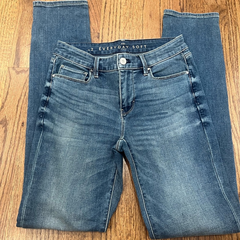 White House Black Market Jeans Size 2